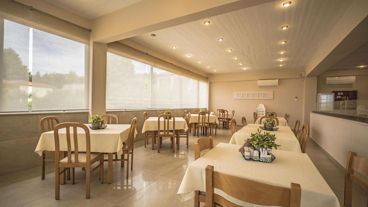 Thea Hotel Posidi Eksteriør billede